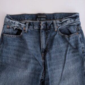 Aeropostale Relaxed Jean - Medium Wash 32/32
